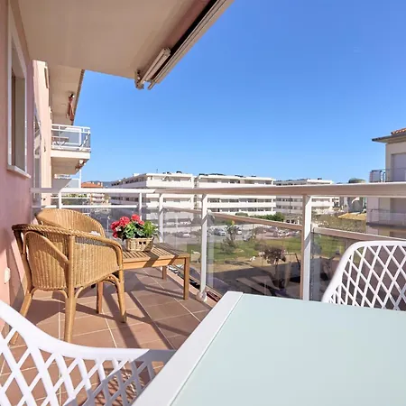 Mar Blau Apartment *
